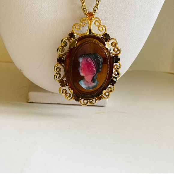 JULIANA for CELEBRITY CAMEO BROOCH-PENDANT - Picture 13 of 14